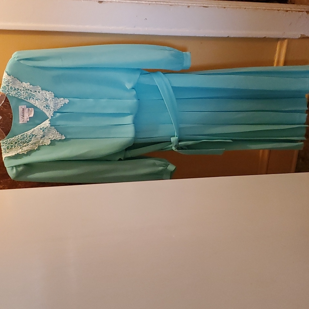 Mint green pleated dress
